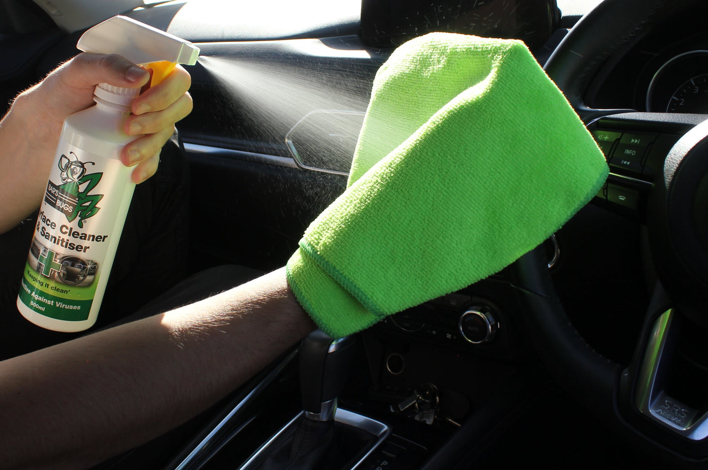 Surface Cleaner and Sanitiser Spray 500ml Demonstration